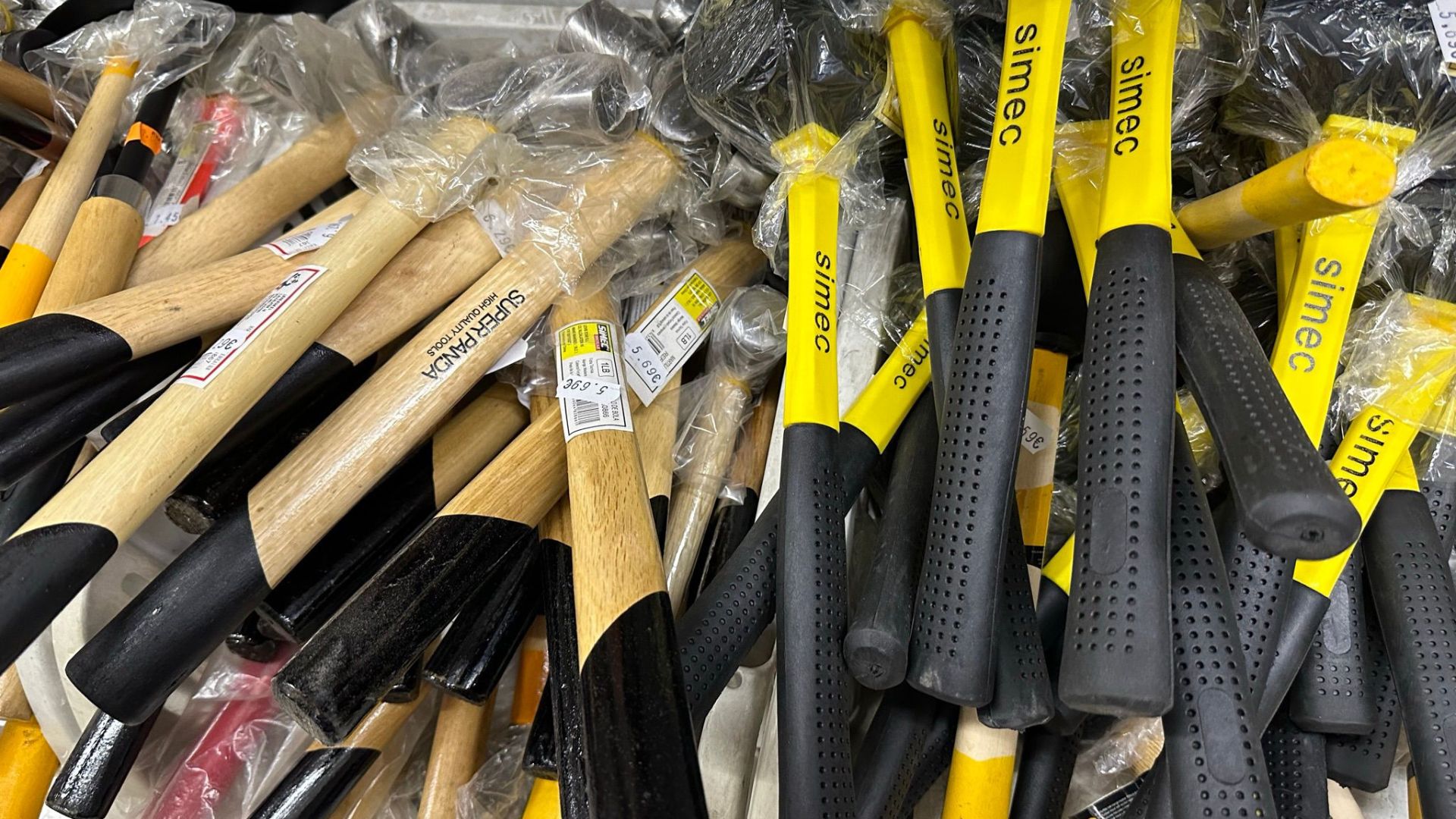 Cómo encontrar artículos básicos para el hogar a precios accesibles en Bazar Hogar