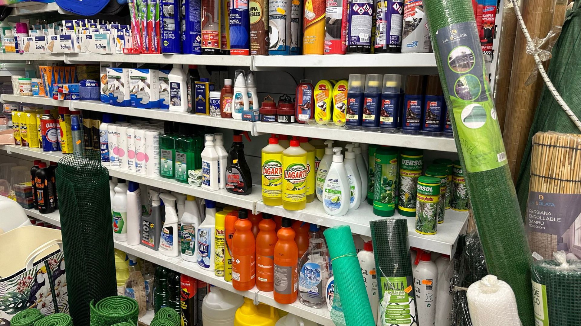 Cómo renovar tu hogar con un presupuesto ajustado con los productos de Bazar Hogar