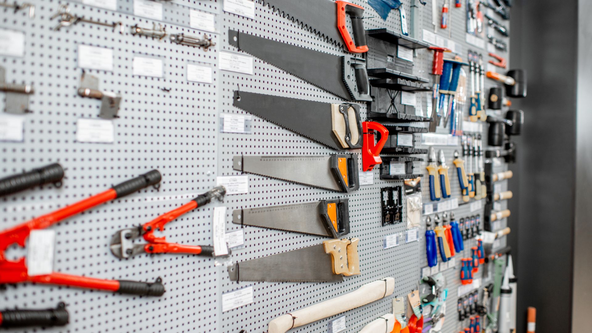 Ferretería y bricolaje soluciones prácticas para casa